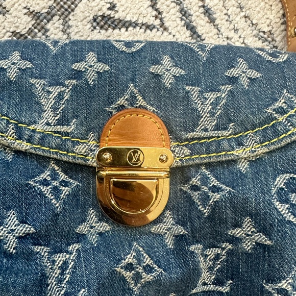 💜louis Vuitton pleaty bag💜 - Picture 2 of 12